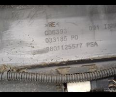 PARAURTI POSTERIORE CON SENSORI DI PARCHEGGIO PEUG - 23