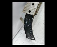 RINFORZO TRAVERSA PARAURTI SUPPORTO ANT MERCEDES E - 10