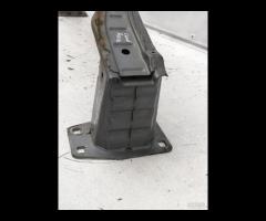 RINFORZO TRAVERSA PARAURTI ANTERIORE LR DISCOVERY - 11