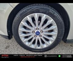 Ford C-Max 1.6 TDCi 115CV Titanium - 19