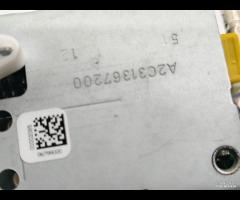 UNITA DI TESTA NAVIGAZIONE MULTIMEDIA LETTORE CD B - 22