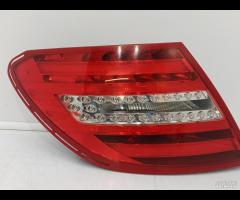 FARO FANALE STOP POSTERIORE SX MERCEDES C220 W204