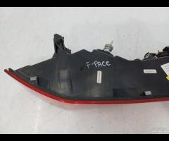 FARO FANALE STOP POSTERIORE DX JAGUAR F-PACE X761 - 10