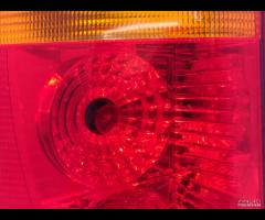 FARO FANALE STOP POSTERIORE SX LR DISCOVERY III L3 - 8