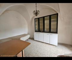 Via D'Alessandro , Intero stabile - 25