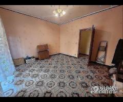 APPARTAMENTO con box auto di mq.30 - 8