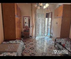 APPARTAMENTO con box auto di mq.30 - 11