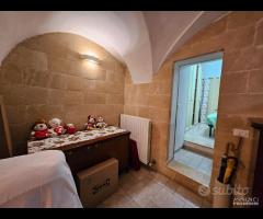 Via D'Alessandro , Intero stabile - 8