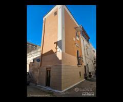 Via Cairoli , Terracielo con Tavernetta