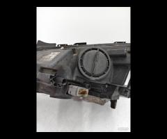 FARO FANALE ANTERIORE DESTRA BI-XENON MERCEDES C20 - 21