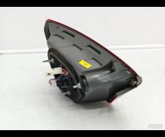 FARO FANALE STOP POSTERIORE DESTRA HYUNDAI I40 201 - 11