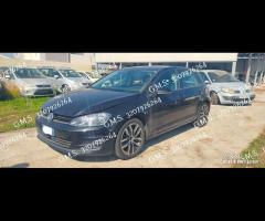 Ricambi VW Golf 7 1.6 D del 2014 motore CLH