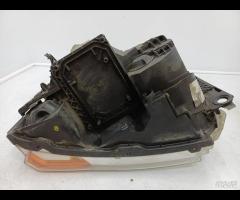 FARO FANALE ANTERIORE SINISTRA LR DISCOVERY III L3 - 17