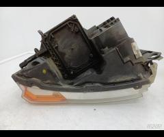 FARO FANALE ANTERIORE SINISTRA LR DISCOVERY III L3 - 18