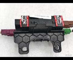 CENTRALINA CONVERTITORE DI TENSIONE / USB SKODA KO - 14