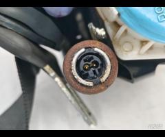 CINTURA DI SICUREZZA POSTERIORE DESTRA MERCEDES B1