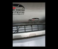 PARAURTI ANTERIORE FENDINEBBIA/SENSORI DI PARCHEGG - 13