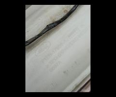 PARAURTI POSTERIORE CON SENSORI DI PARCHEGGIO FORD - 19