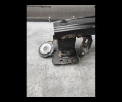 TRAVERSA RINFORZO PARAURTI ANTERIORE FORD FIESTA 2