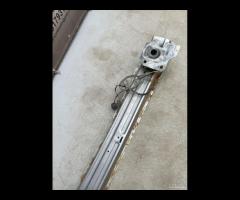 TRAVERSA RINFORZO PARAURTI ANTERIORE JAGUAR XF I 8 - 18