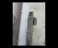 TRAVERSA RINFORZO PARAURTI POSTERIORE LAND ROVER F - 10