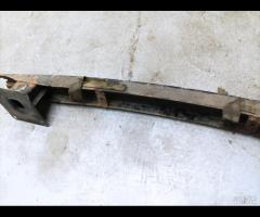 TRAVERSA RINFORZO PARAURTI POSTERIORE LAND ROVER F - 22