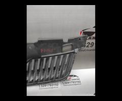 GRIGLIA PARAURTI ANTERIORE CENTRALE SUPERIORE SKOD - 10