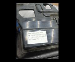 STAFFA DI MONTAGIO PARAURTI POSTERIORE DESTRA BMW - 6