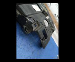 STAFFA DI MONTAGIO PARAURTI POSTERIORE DESTRA BMW - 12