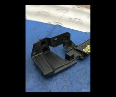 STAFFA DI MONTAGGIO PARAURTI POSTERIORE RANGE ROVE - 7