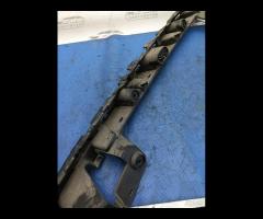 STAFFA DI MONTAGGIO PARAURTI POSTERIORE RANGE ROVE - 17