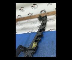 STAFFA DI MONTAGGIO PARAURTI POSTERIORE RANGE ROVE - 23