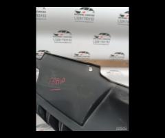 GRIGLIA PARAURTI ANTERIORE CENTRALE SUPERIORE SKOD - 11