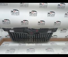GRIGLIA PARAURTI ANTERIORE CENTRALE SKODA FABIA 20 - 11