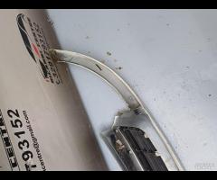 GRIGLIA PARAURTI ANTERIORE OPEL VIVARO 2004 820004 - 21
