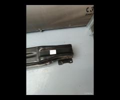 BARRA TRAVERSA RINFORZO PARAURTI ANTERIORE  VOLKSW