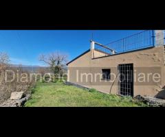 Casale ristrutturato con terreno DOC Solicchiata - 13