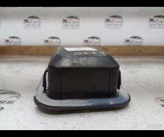 CENTRALINA PORTA FUSIBILI VANO PIEDI LATO ANTERIOR - 9