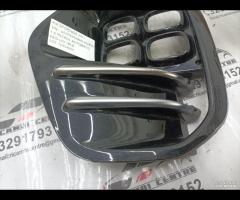GRIGLIA FENDINEBIA INFERIORE SINISTRA KIA SPORTAGE - 8