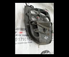 GRIGLIA FENDINEBIA INFERIORE SINISTRA KIA SPORTAGE - 20