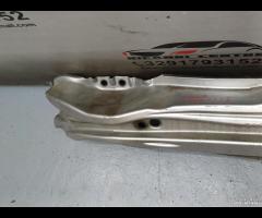 TRAVERSA RINFORZO PARAURTI POSTERIORE 2013 VOLVO V