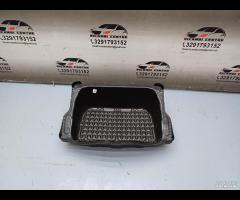 VASSOIO PORTAOGGETTI BAGAGLIAIO POSTERIORE TESLA M