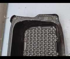 VASSOIO PORTAOGGETTI BAGAGLIAIO POSTERIORE TESLA M