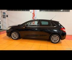 Citroen C4 1.4 VTi 95 Attraction