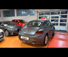 Volkswagen Maggiolino 2.0 TDI Design BlueMotion Te - 13