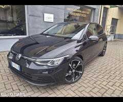 Volkswagen Golf 8 1.0 tsi Trendline 90cv