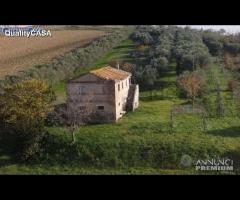 RUSTICO da RISTRUTTURARE a Camerata Picena - 6