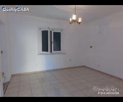 Casa singola con giardino a montemarciano - 13