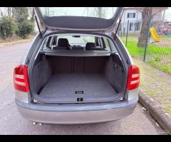 Skoda Octavia 2.0 TDI- UNICO PROPRIETARIOOOO!!!!! - 9