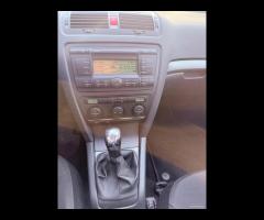 Skoda Octavia 2.0 TDI- UNICO PROPRIETARIOOOO!!!!! - 12